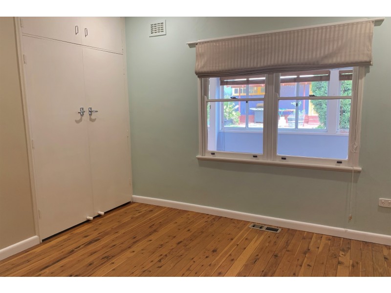 34 Thorpe Avenue, Queanbeyan NSW 2620