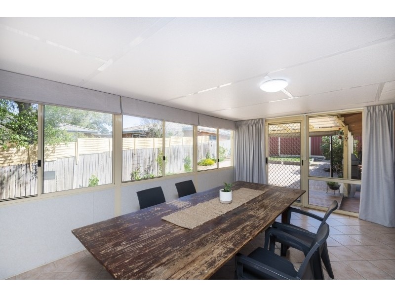 5 McInnes Place, Queanbeyan NSW 2620