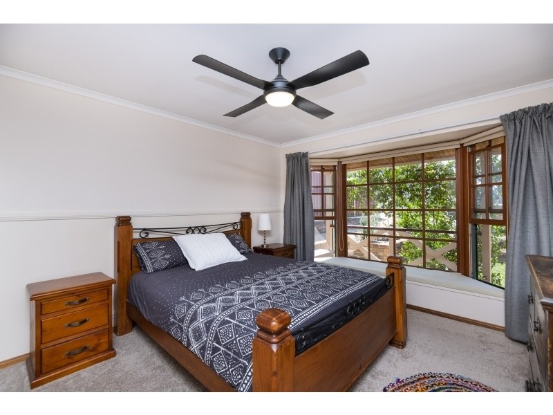 5 McInnes Place, Queanbeyan NSW 2620