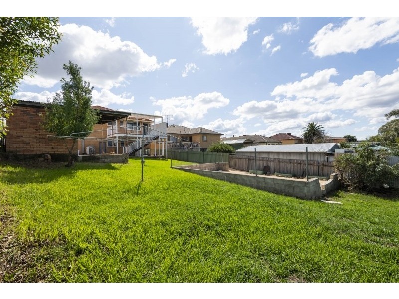 38 Agnes Avenue, Queanbeyan NSW 2620