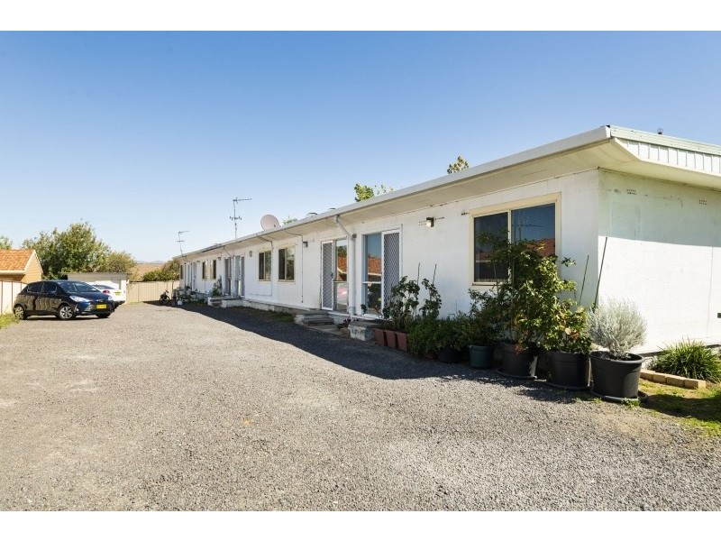 2/7 Hincksman Street, Queanbeyan East NSW 2620