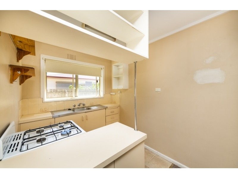 2/7 Hincksman Street, Queanbeyan East NSW 2620