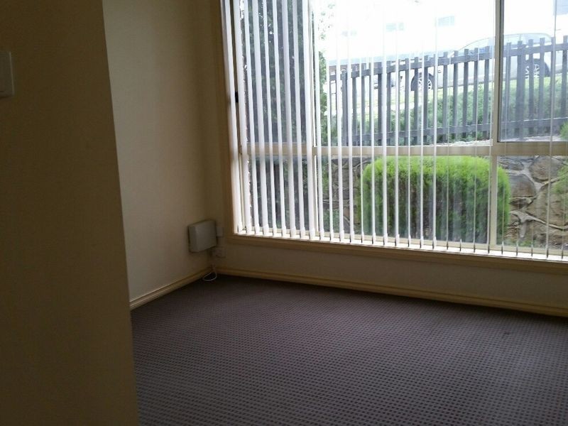 2/94-96 Collett Street, Queanbeyan NSW 2620