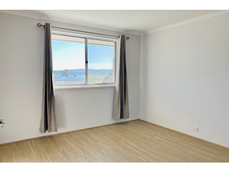 15/11 Mckeahnie Street, Crestwood NSW 2620