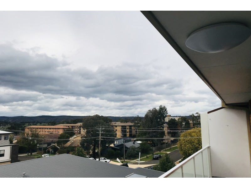 15/11 Mckeahnie Street, Crestwood NSW 2620