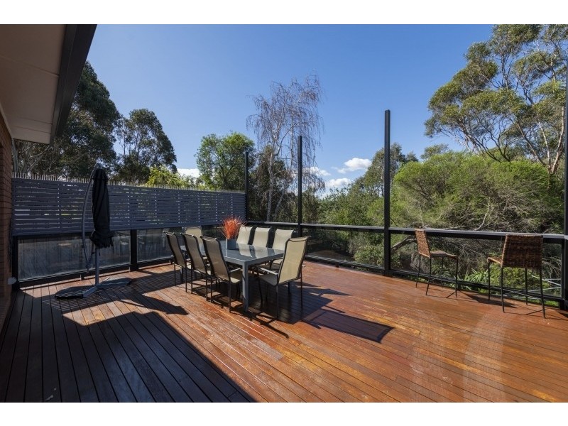 6 Crinoline Street, Queanbeyan NSW 2620