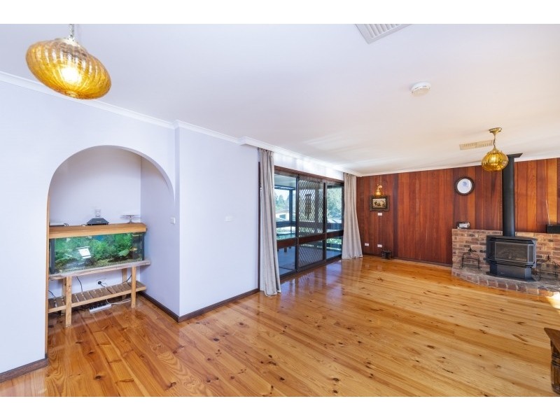 18 Carwoola Place, Queanbeyan East NSW 2620