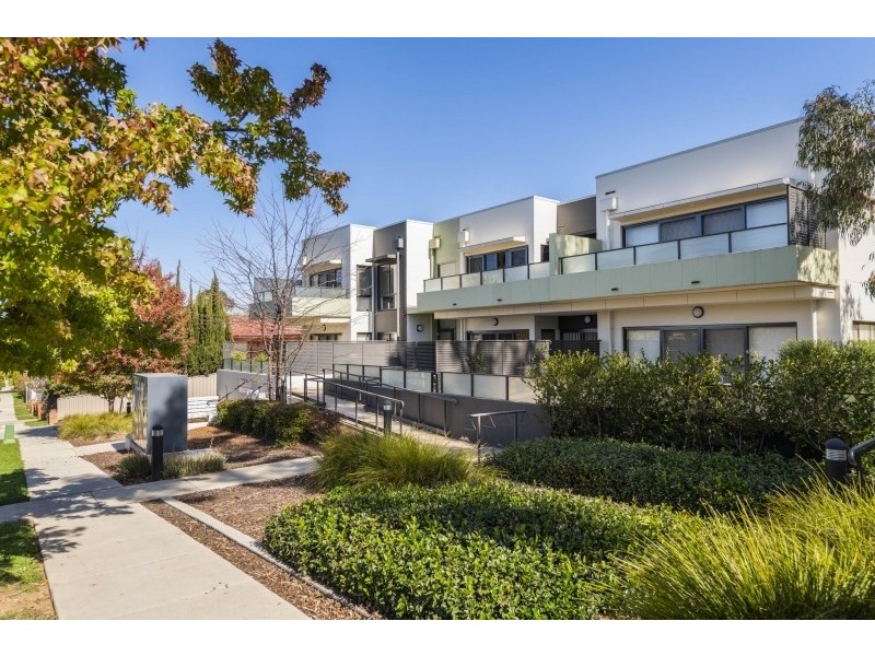 18/9 Stornaway Road, Queanbeyan NSW 2620