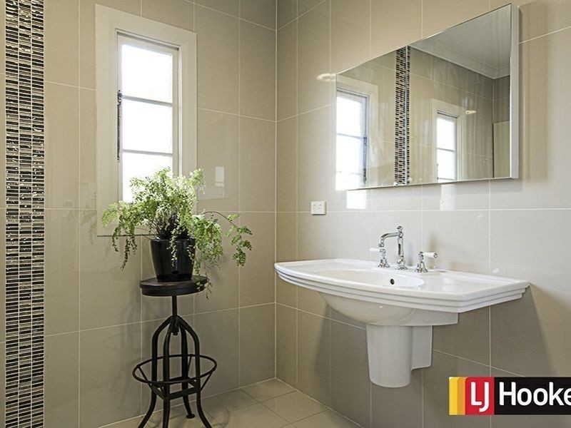 1/30 Derrima Road, Crestwood NSW 2620