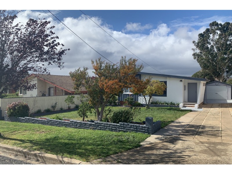 20 Bangalay Street, Queanbeyan NSW 2620
