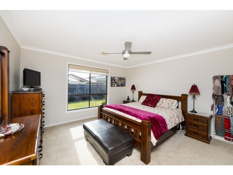 14 Tennyson Drive, Queanbeyan East NSW 2620