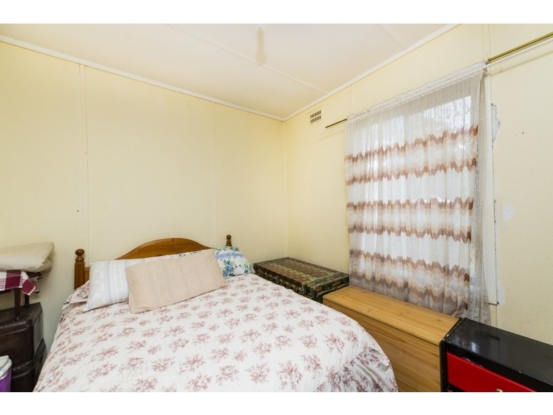 97 Morton Street, Queanbeyan West NSW 2620