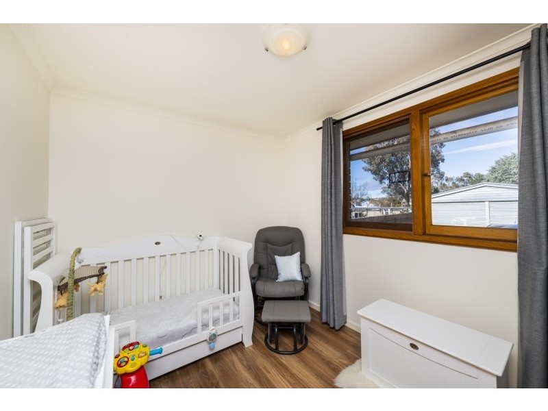 40 Boronia Crescent, Karabar NSW 2620