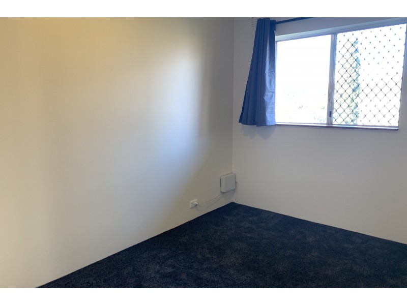 12/7 Brook Street, Queanbeyan NSW 2620