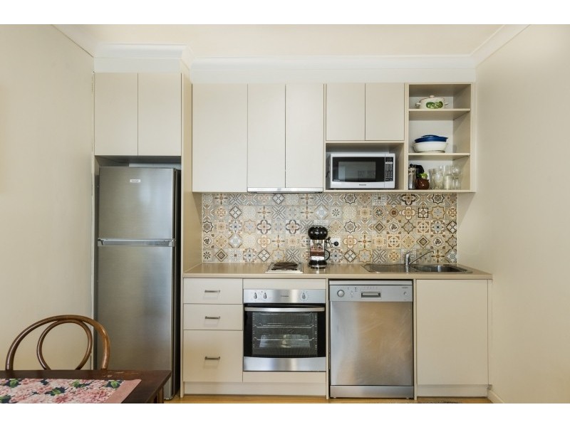 1/13 Gilmore Place, Queanbeyan NSW 2620