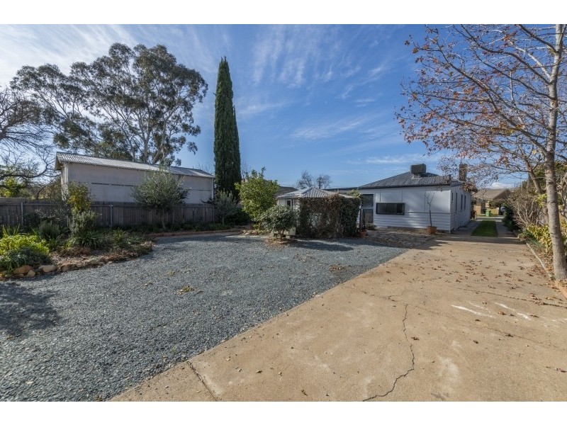 123 Stornaway Road, Queanbeyan NSW 2620