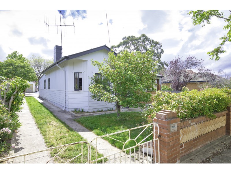 123 Stornaway Road, Queanbeyan NSW 2620