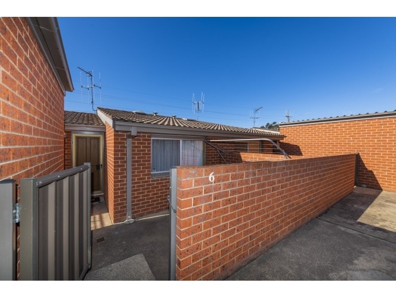 6/91-93 Donald Road, Queanbeyan NSW 2620