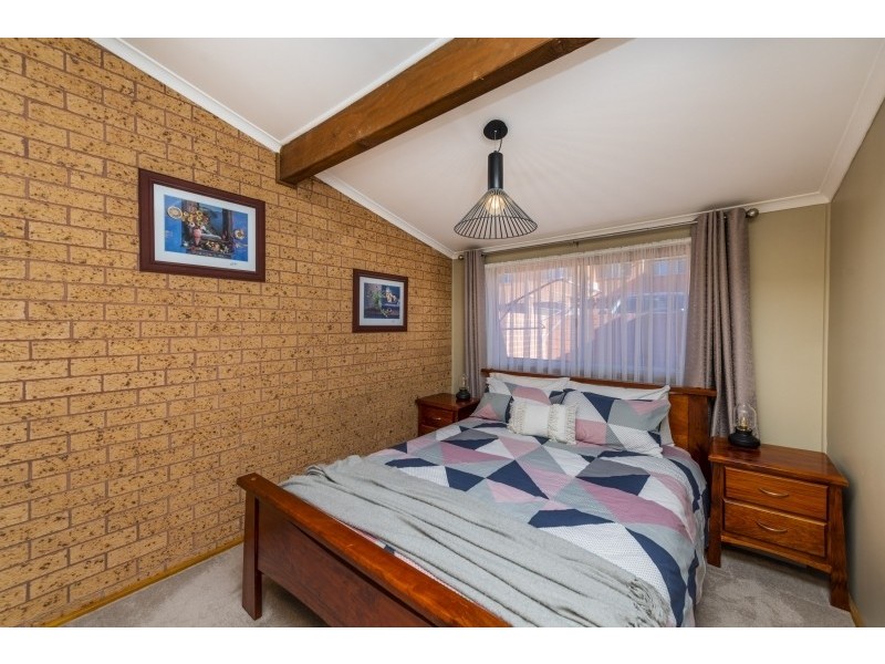 6/91-93 Donald Road, Queanbeyan NSW 2620
