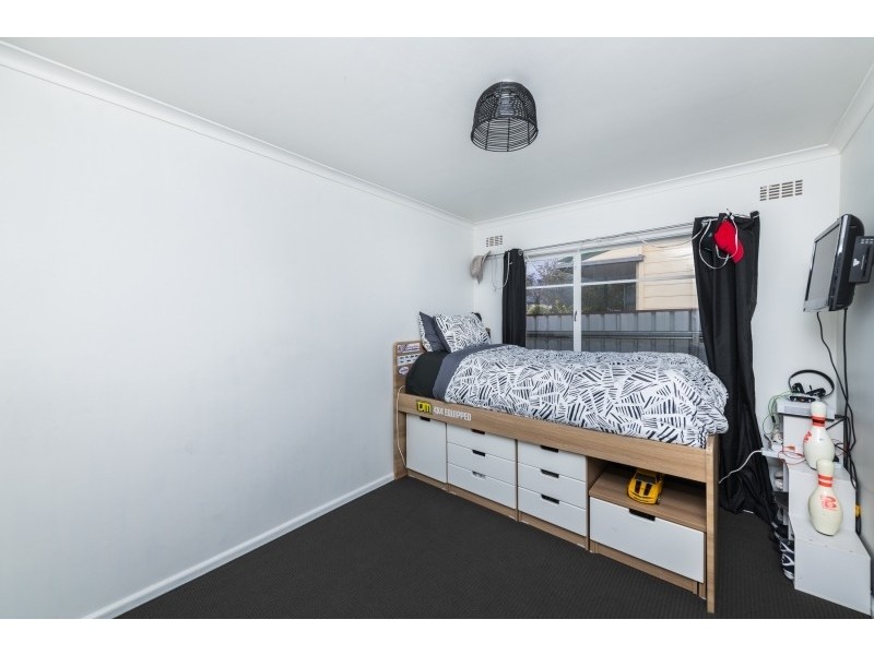 22 Christopher Crescent, Queanbeyan NSW 2620