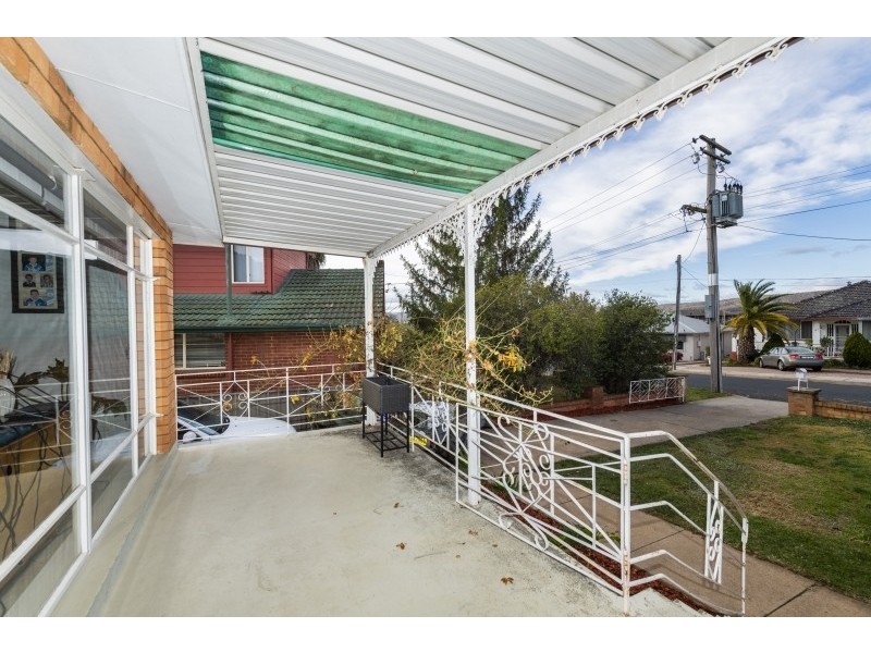 22 Christopher Crescent, Queanbeyan NSW 2620