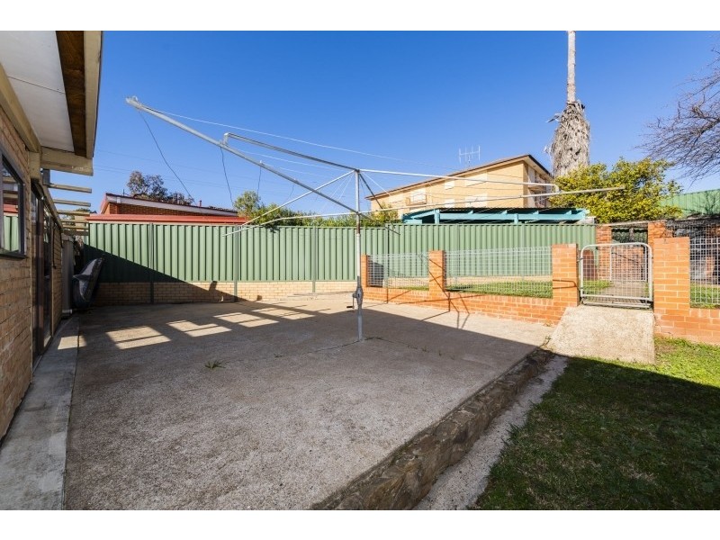 69A Macquoid Street, Queanbeyan NSW 2620