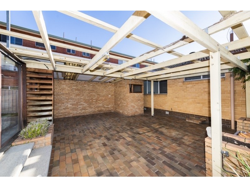 69A Macquoid Street, Queanbeyan NSW 2620