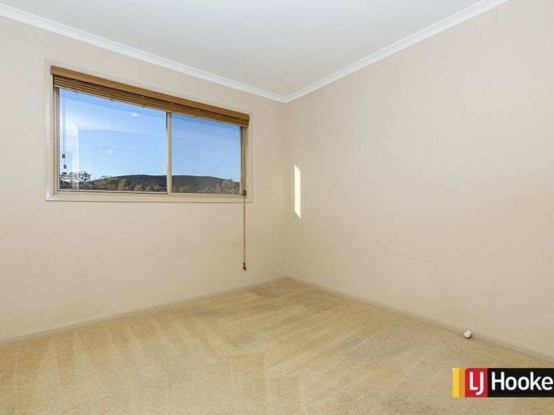 8/6 Doeberl Place, Queanbeyan NSW 2620