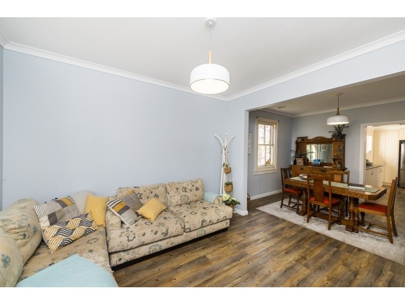 7 George Street, Queanbeyan NSW 2620