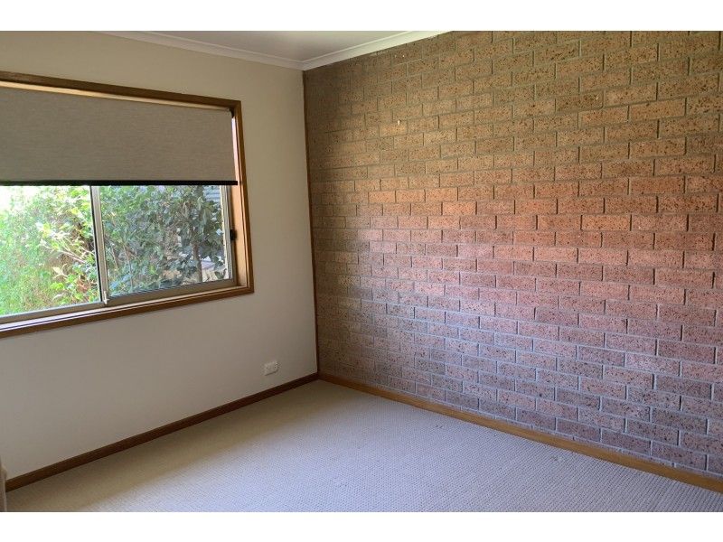 70B Brudenell Drive, Jerrabomberra NSW 2619