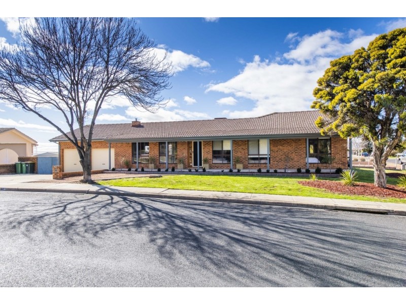 14 Rusten Street, Queanbeyan NSW 2620