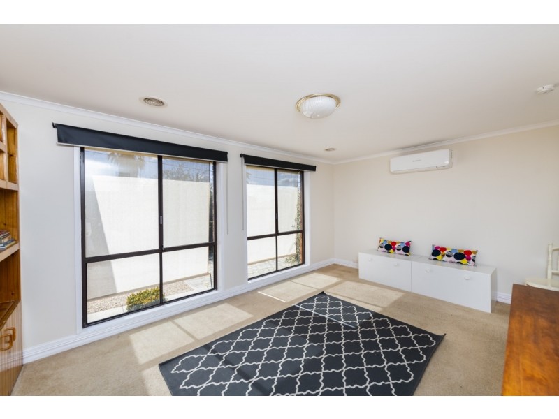 12 Ash Street, Queanbeyan NSW 2620