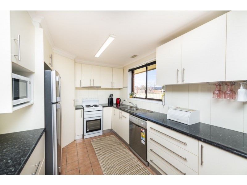 12 Ash Street, Queanbeyan NSW 2620