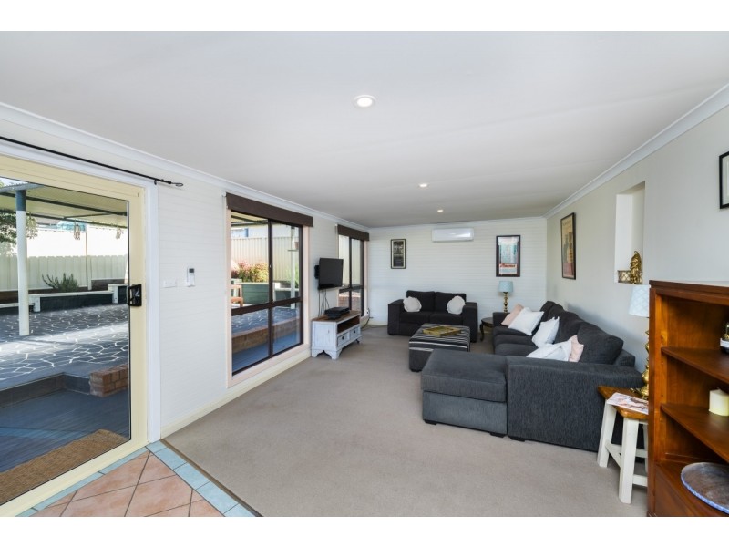 12 Ash Street, Queanbeyan NSW 2620