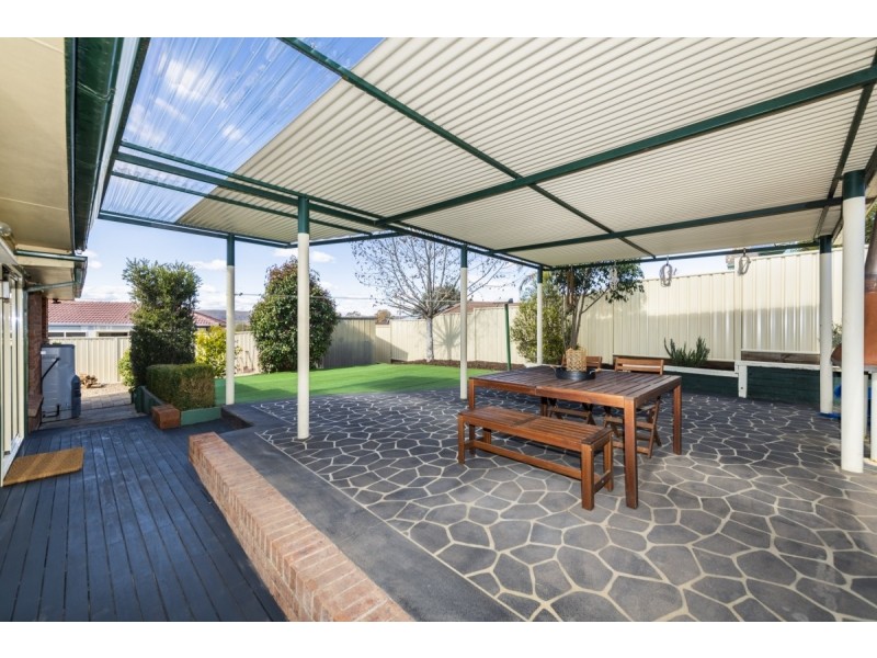 12 Ash Street, Queanbeyan NSW 2620