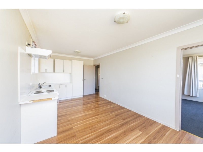 37 Fergus Road, Queanbeyan NSW 2620