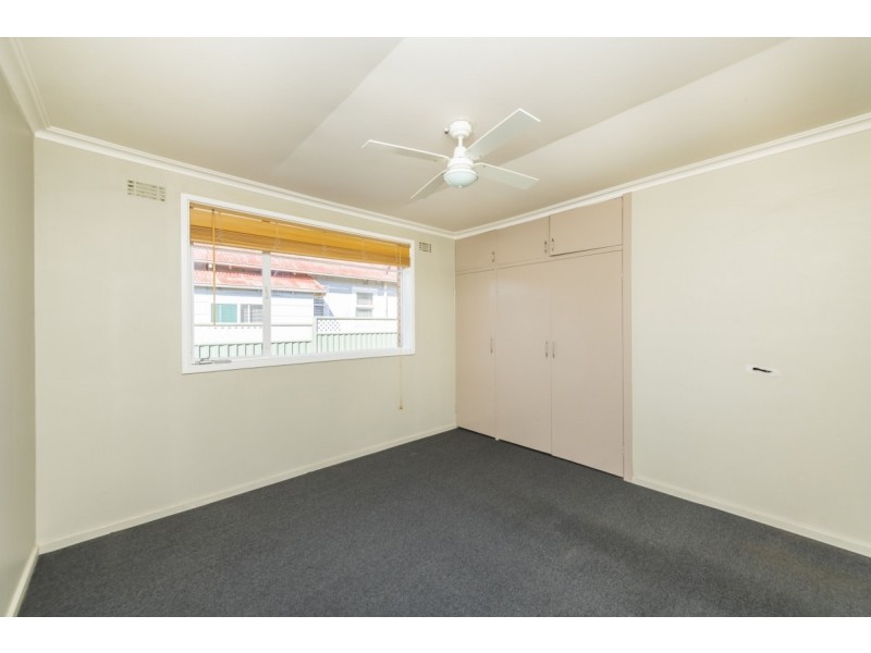 37 Fergus Road, Queanbeyan NSW 2620