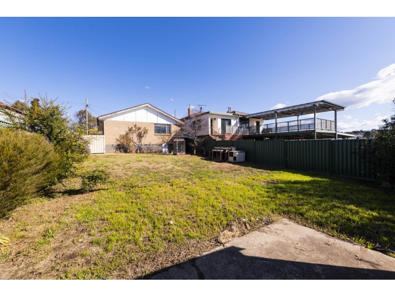 37 Fergus Road, Queanbeyan NSW 2620