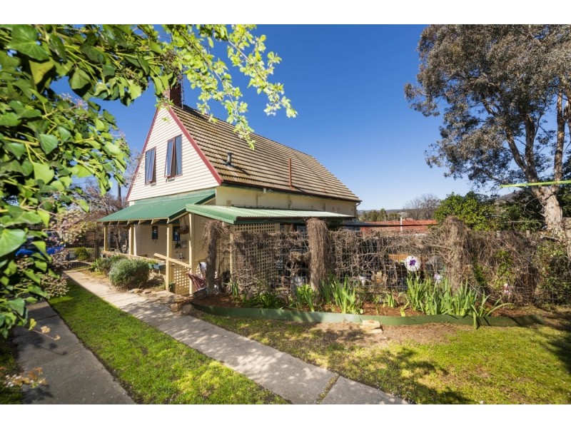 127 Ross Road, Queanbeyan NSW 2620