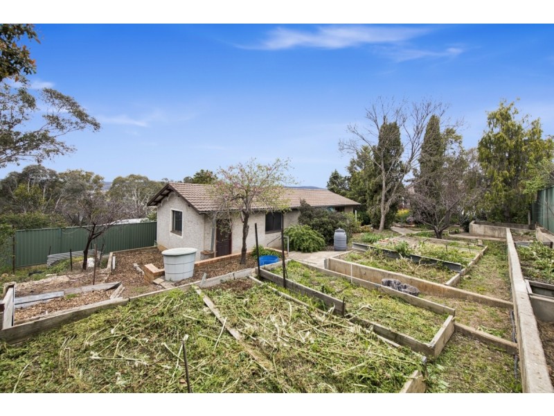 52 Gilmore Place, Queanbeyan NSW 2620