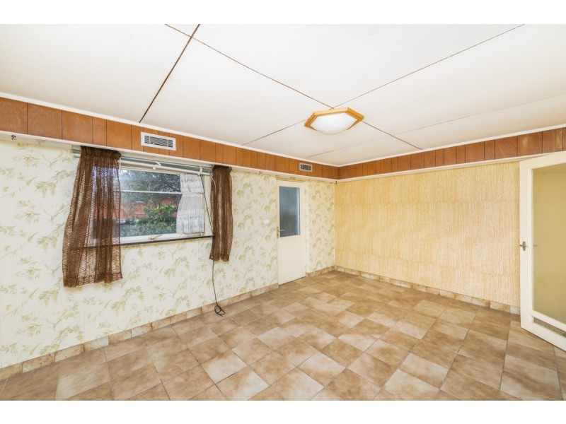 52 Gilmore Place, Queanbeyan NSW 2620