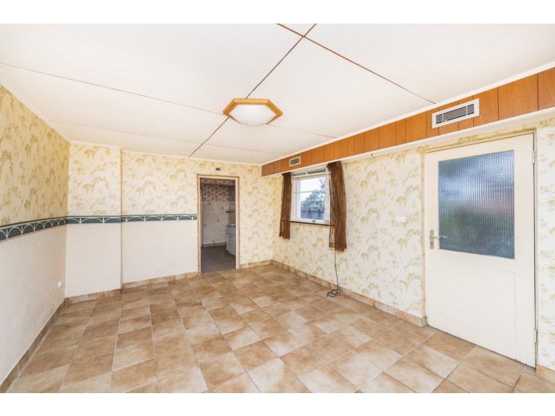 52 Gilmore Place, Queanbeyan NSW 2620