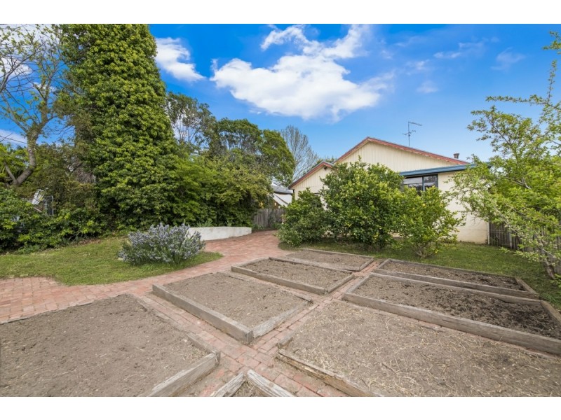 44 Cooma Street, Queanbeyan NSW 2620