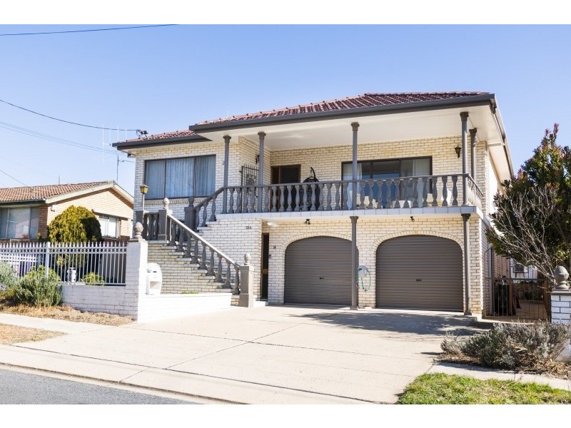 28a Christopher Crescent, Queanbeyan NSW 2620