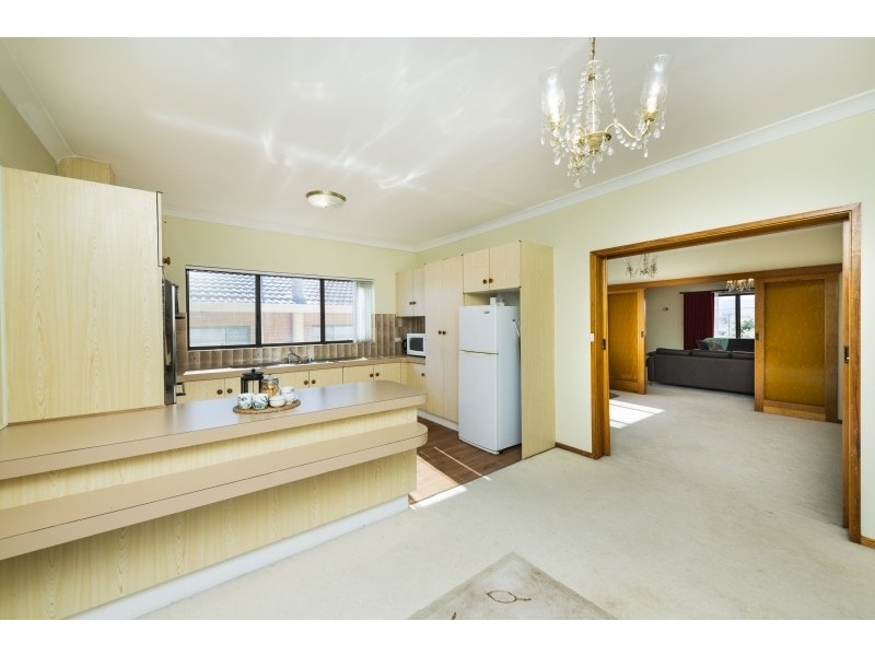 28a Christopher Crescent, Queanbeyan NSW 2620