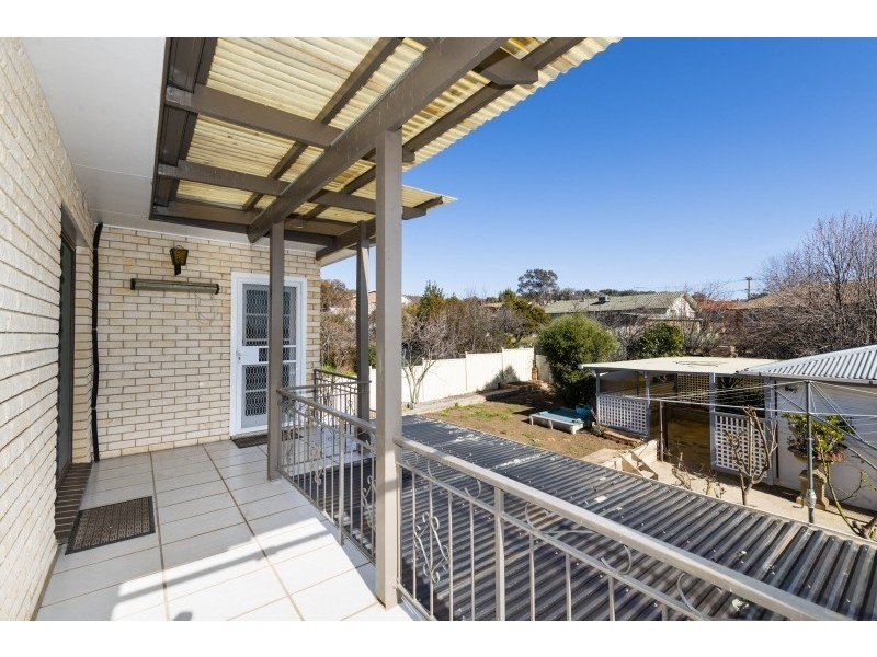 28a Christopher Crescent, Queanbeyan NSW 2620