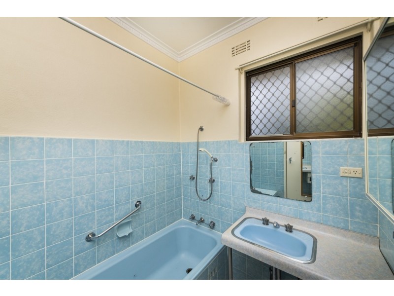 63 Thorpe Avenue, Queanbeyan NSW 2620