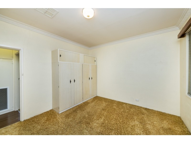 63 Thorpe Avenue, Queanbeyan NSW 2620