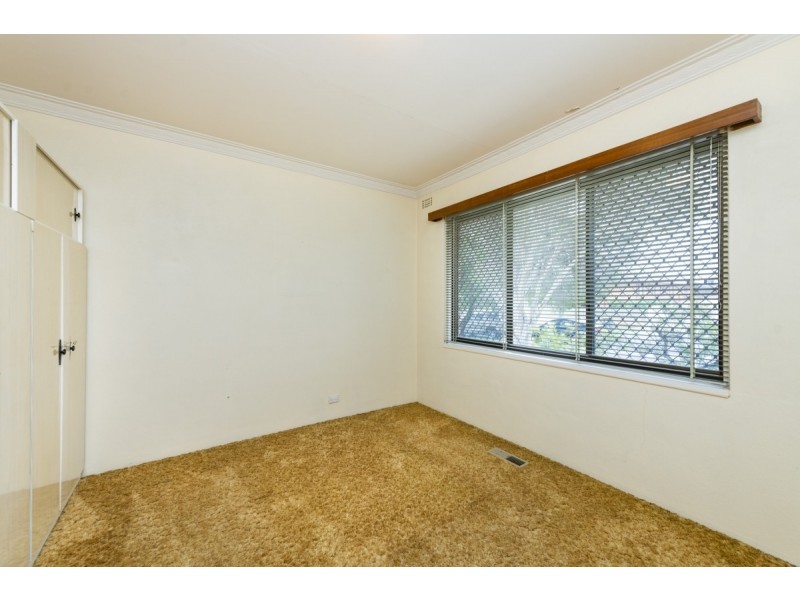 63 Thorpe Avenue, Queanbeyan NSW 2620