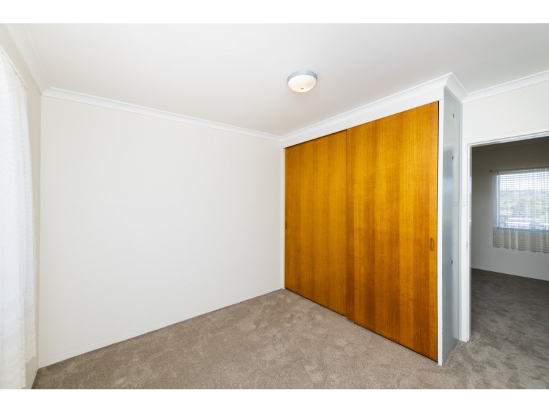 8/20 Charles Street, Queanbeyan NSW 2620